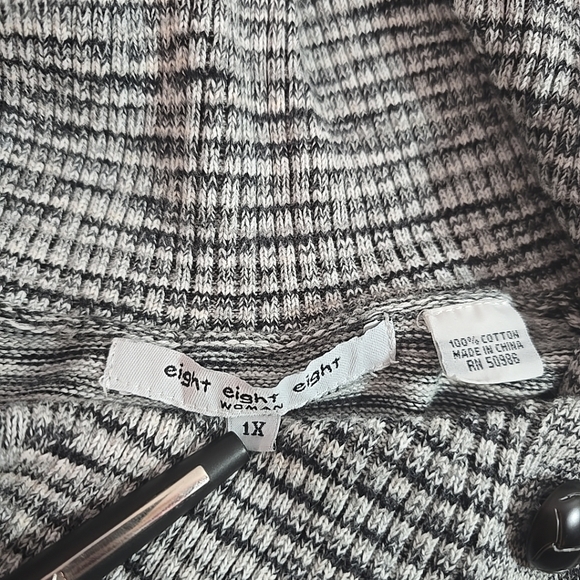 Eight Eight Eight Women's Stripe Black White Gray Long Sweater 1x Button Collar - Picture 6 of 6